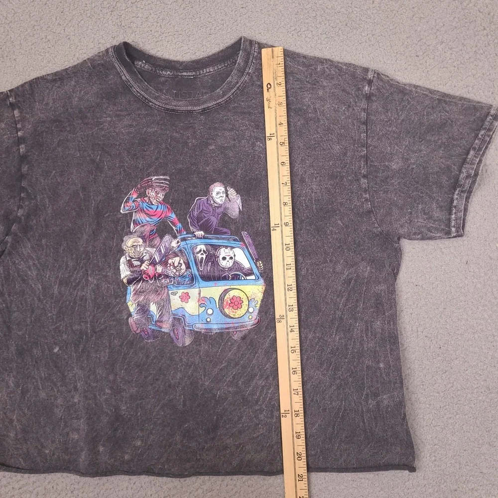 Horror Slasher‎ Scooby Van Graphic T-Shirt Womens Medium Gray Cropped Acid Wash